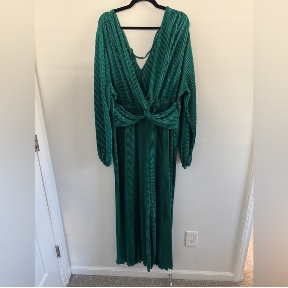 NWOT Gorgeous Shein Jumpsuit 3x